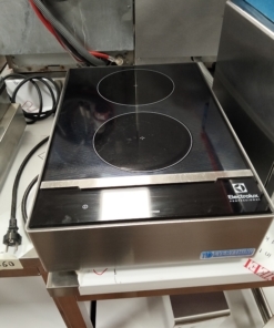 PIASTRA DOPPIA AD INDUZIONE DA BANCO, ALIMENTAZIONE 230V-1N-50HZ, DIMENSIONI CM. 40X60X16H, MARCA ELECTROLUX, USATA E REVISIONATA